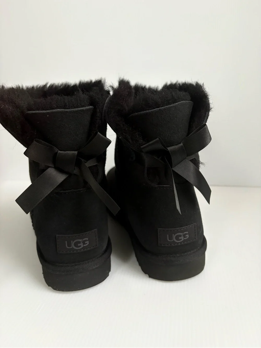 UGG Mini Bailey Bow II Suede Boots  Size 8 - Black NWOT